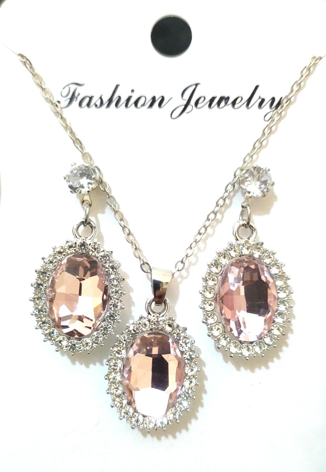 Red Gemstone Pendant Set for Women, 3 Pcs, Silver, Vintage Elegant Design